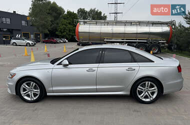 Седан Audi A6 2014 в 