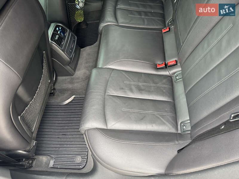 Седан Audi A6 2014 в Киеве