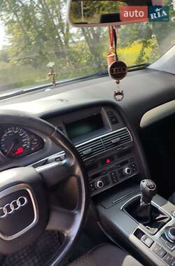 Седан Audi A6 2004 в 