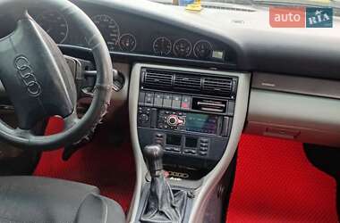 Седан Audi A6 1996 в 
