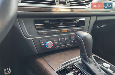 Седан Audi A6 2016 в 