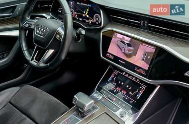 Седан Audi A6 2019 в 
