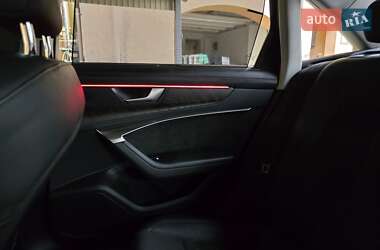 Седан Audi A6 2019 в 