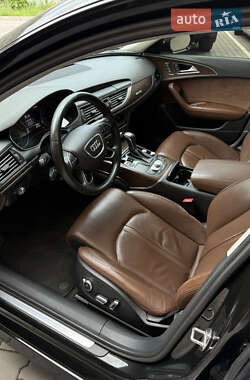 Седан Audi A6 2015 в 