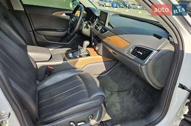 Седан Audi A6 2015 в 
