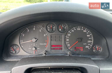 Универсал Audi A6 1999 в 