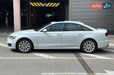 Седан Audi A6 2015 в 