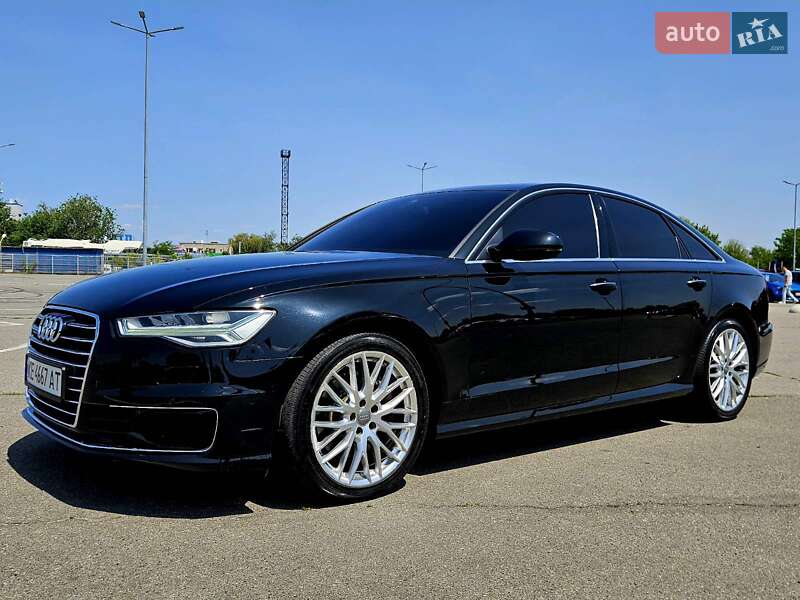 Седан Audi A6 2015 в Днепре