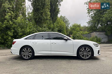 Седан Audi A6 2019 в 
