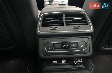 Седан Audi A6 2019 в 