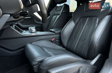 Седан Audi A6 2019 в 