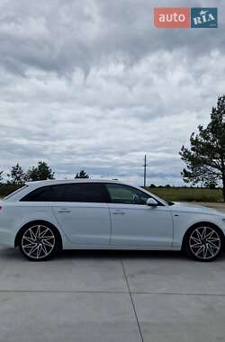 Универсал Audi A6 2012 в 