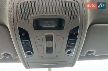 Седан Audi A6 2013 в 