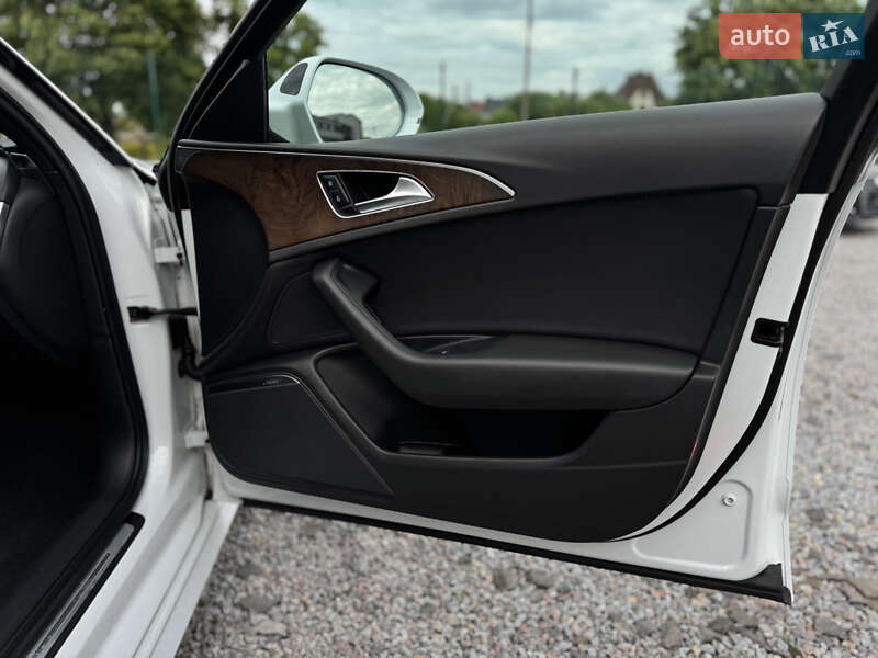 Седан Audi A6 2015 в Луцке