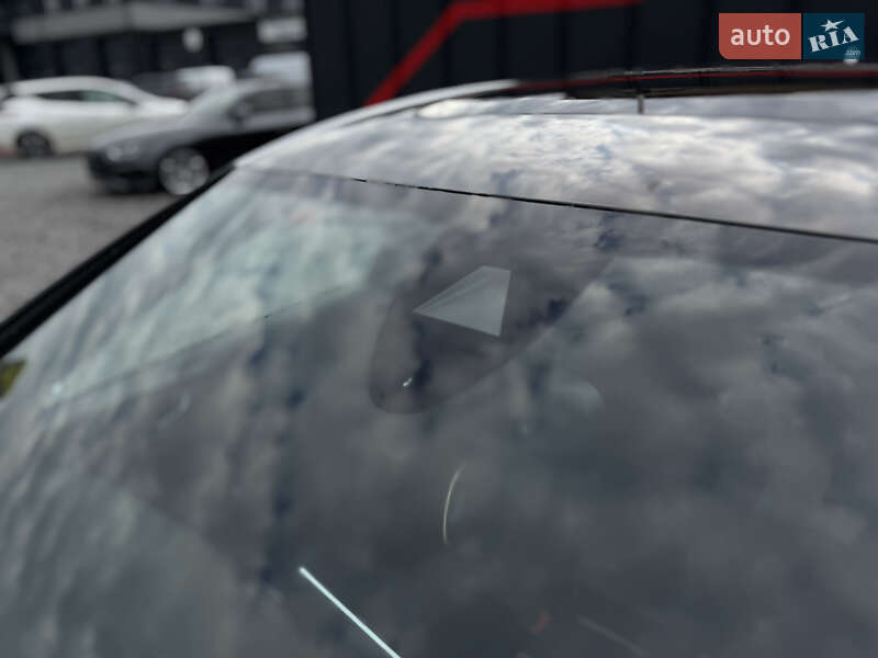 Седан Audi A6 2015 в Луцке