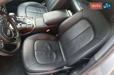 Седан Audi A6 2015 в 