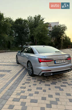 Седан Audi A6 2019 в 