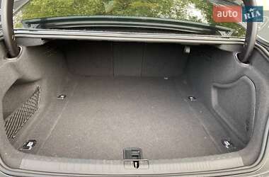 Седан Audi A6 2018 в 