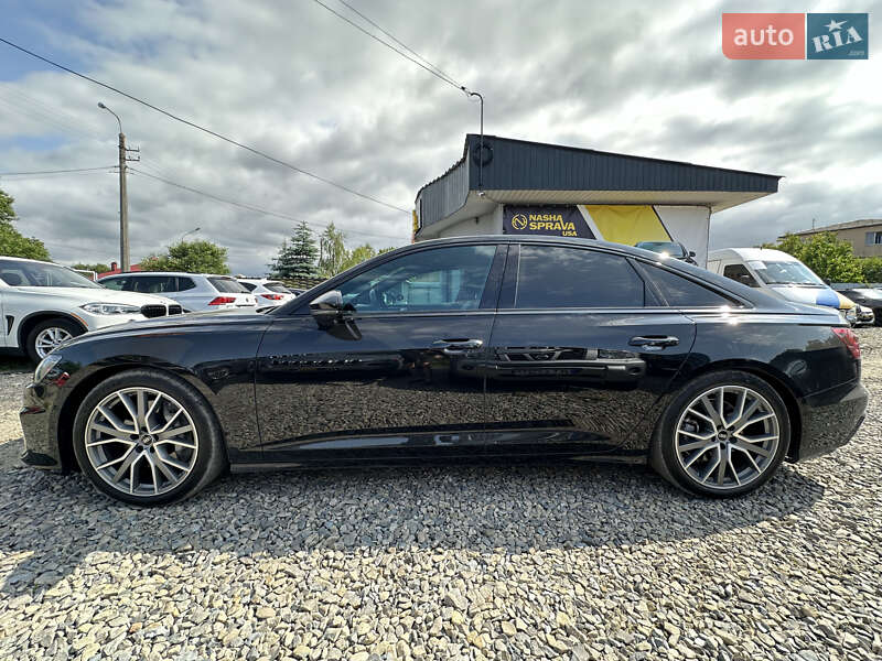 Седан Audi A6 2022 в Ивано-Франковске