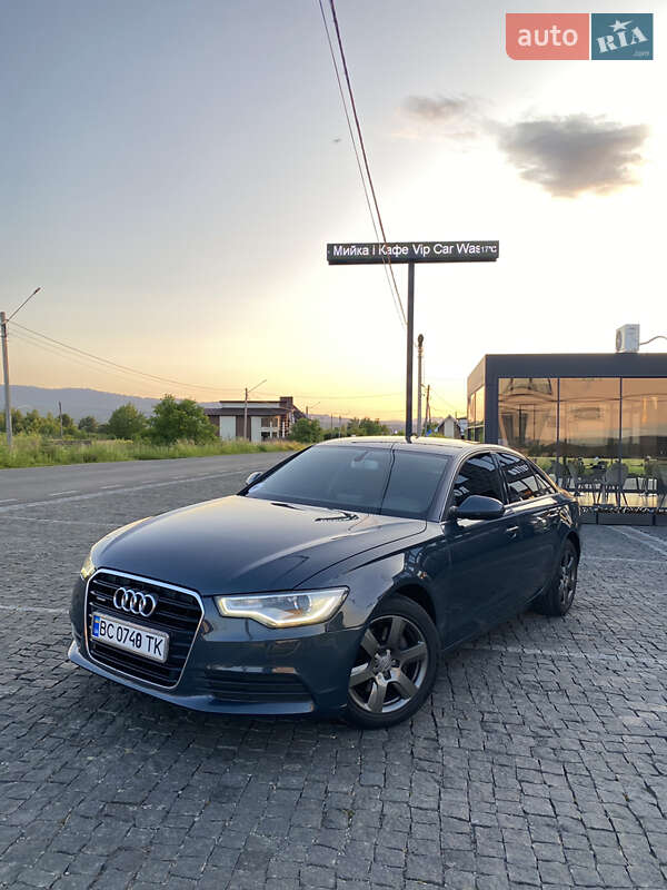 Седан Audi A6 2012 в Тячеве