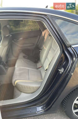 Седан Audi A6 2004 в 