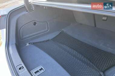 Седан Audi A6 2014 в 