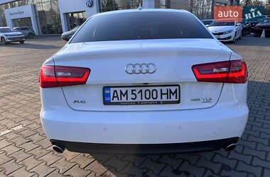 Седан Audi A6 2014 в 