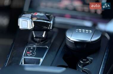 Седан Audi A6 2018 в 