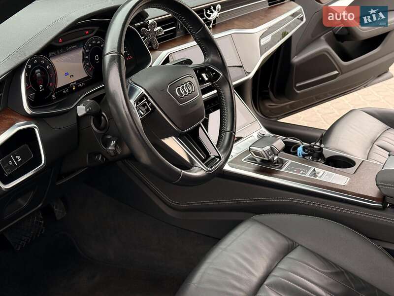 Седан Audi A6 2019 в Львове