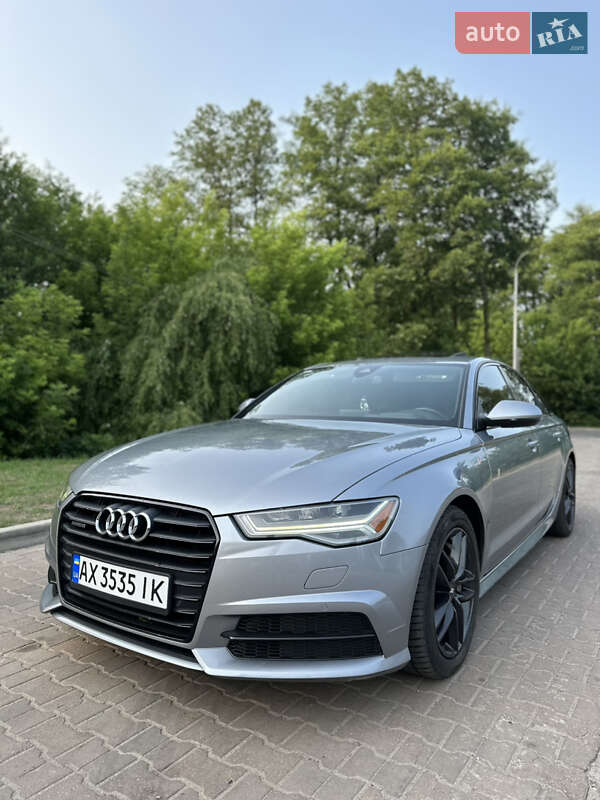 Седан Audi A6 2015 в 