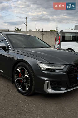 Седан Audi A6 2018 в 