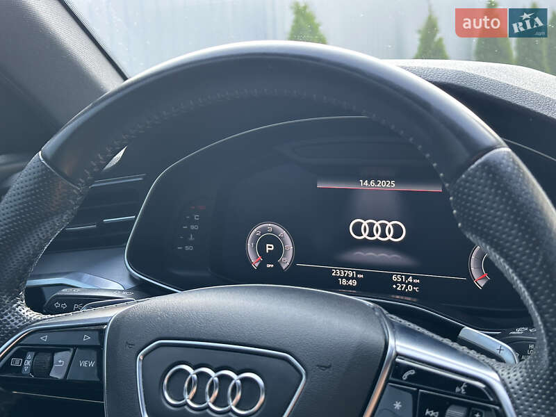 Седан Audi A6 2018 в Ужгороде