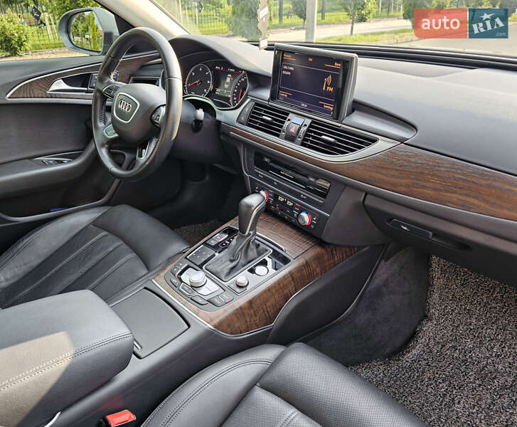 Седан Audi A6 2016 в Киеве