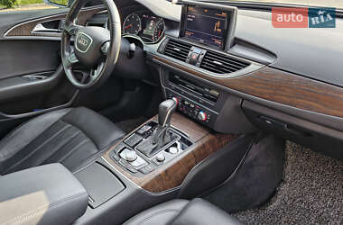 Седан Audi A6 2015 в 