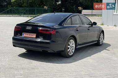 Седан Audi A6 2015 в 