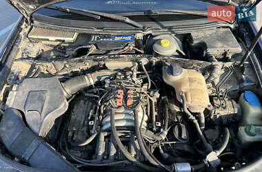 Седан Audi A6 1998 в 