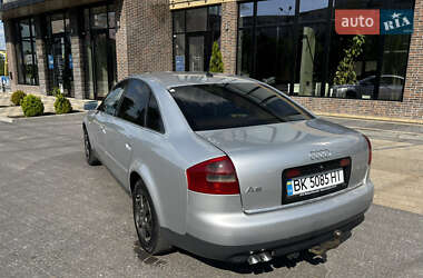 Седан Audi A6 2001 в 