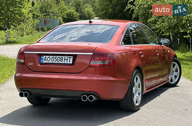 Седан Audi A6 2004 в 