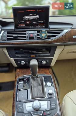 Седан Audi A6 2015 в 