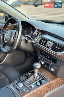 Седан Audi A6 2011 в 