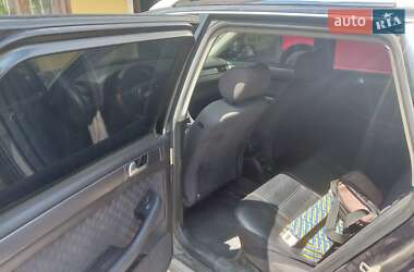 Универсал Audi A6 2002 в 