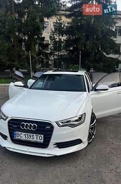 Седан Audi A6 2012 в 