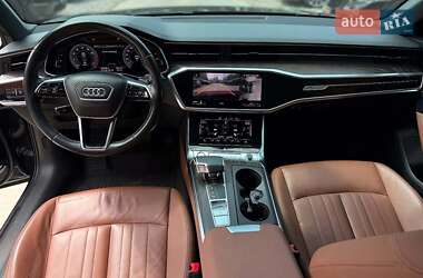 Седан Audi A6 2020 в 
