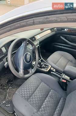 Универсал Audi A6 2000 в 