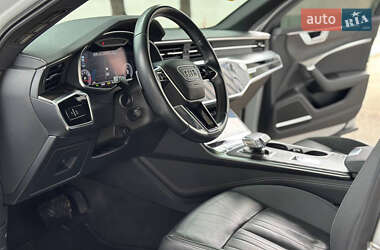 Седан Audi A6 2019 в 