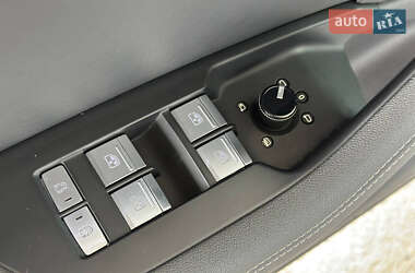 Седан Audi A6 2019 в 