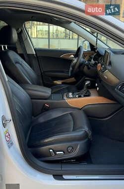 Седан Audi A6 2016 в 