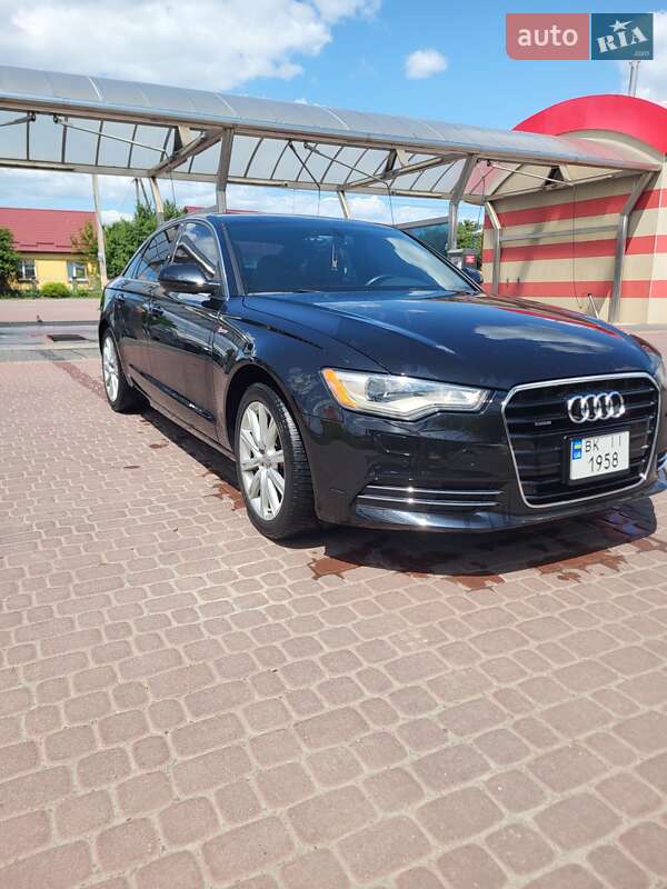 Седан Audi A6 2013 в Рівному