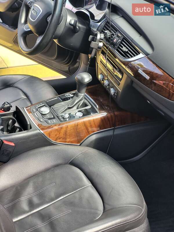Седан Audi A6 2013 в Рівному