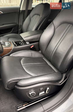 Седан Audi A6 2015 в 